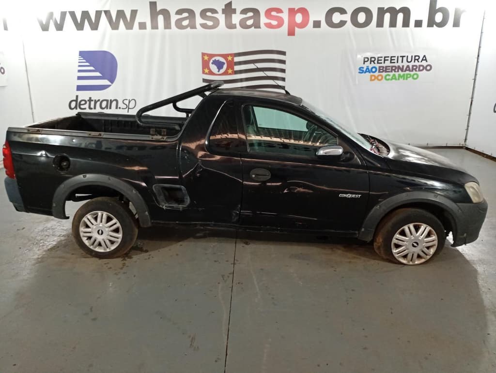 Chevrolet Montana Conquest 2006, preta