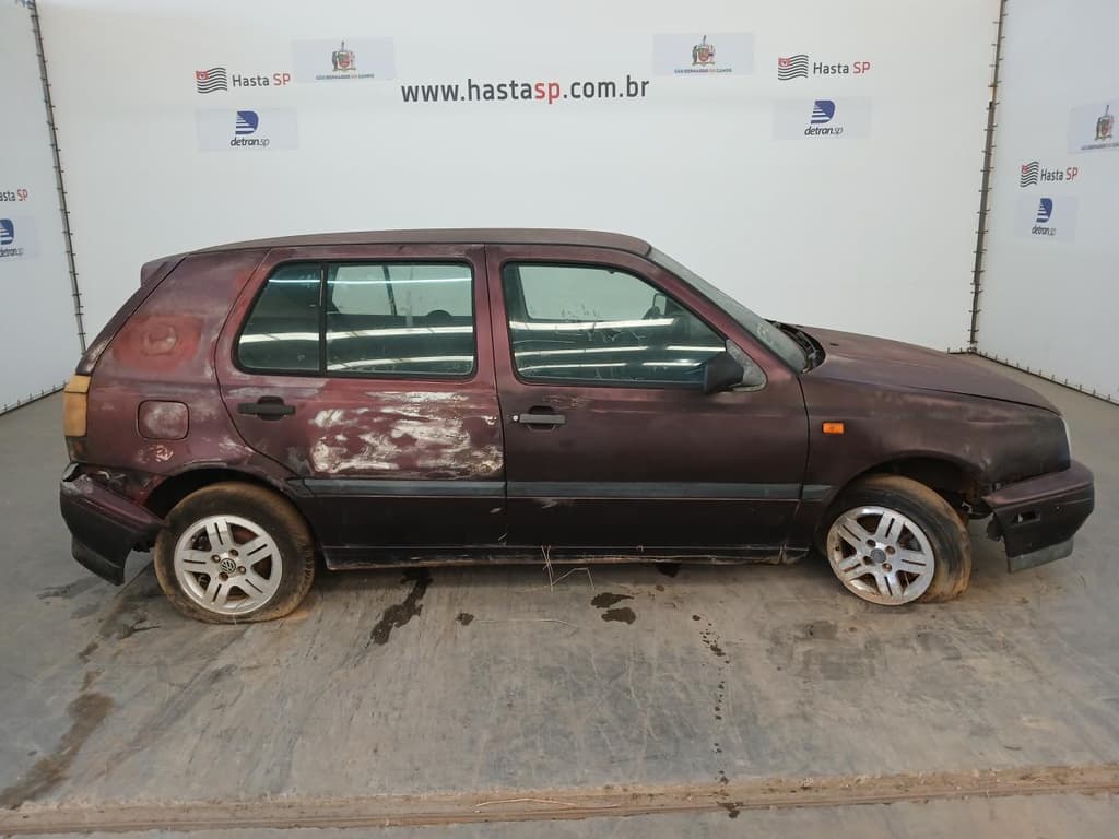 Volkswagen Golf GLX 2.0 MI 1995, vermelha