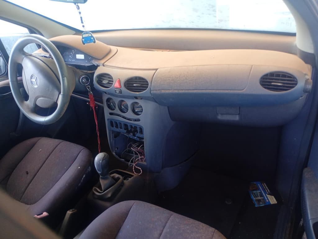 Mercedes-Benz A 160 1999 — foto 5