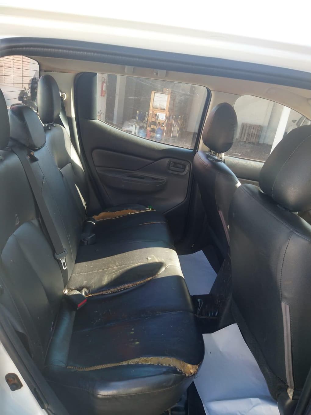 Mitsubishi L200 2020 — foto 5