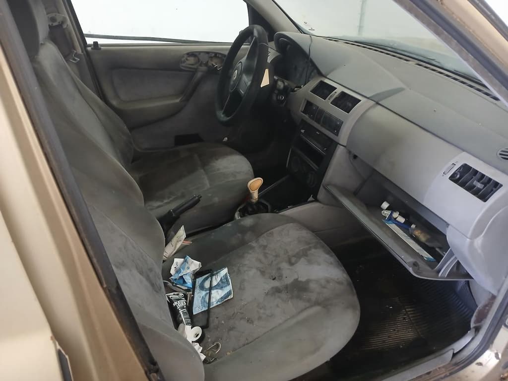 Volkswagen GOL 16V 2000 — foto 3