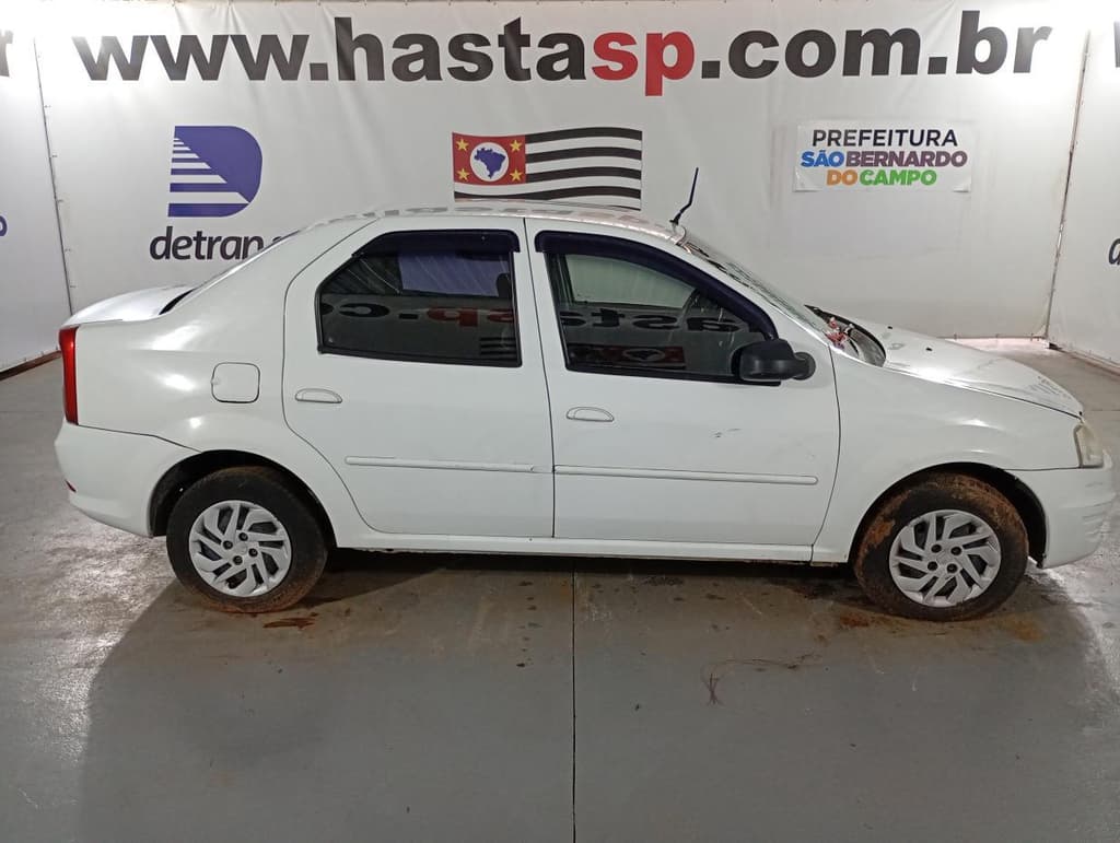 Renault Logan EXP 1016v 2011 — foto 1