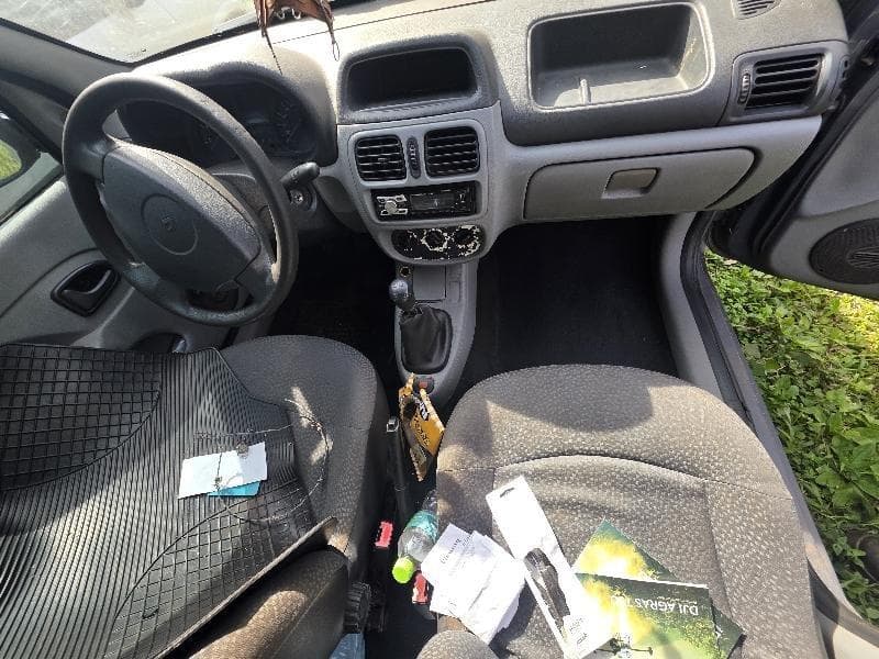 Renault Clio Cam1016vh 2011 — foto 2