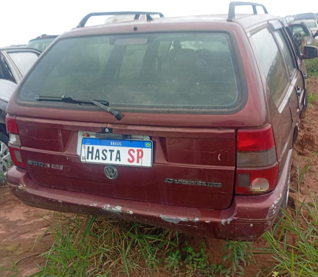 Volkswagen Quantum 2000 MI Evid. 1997, vermelha