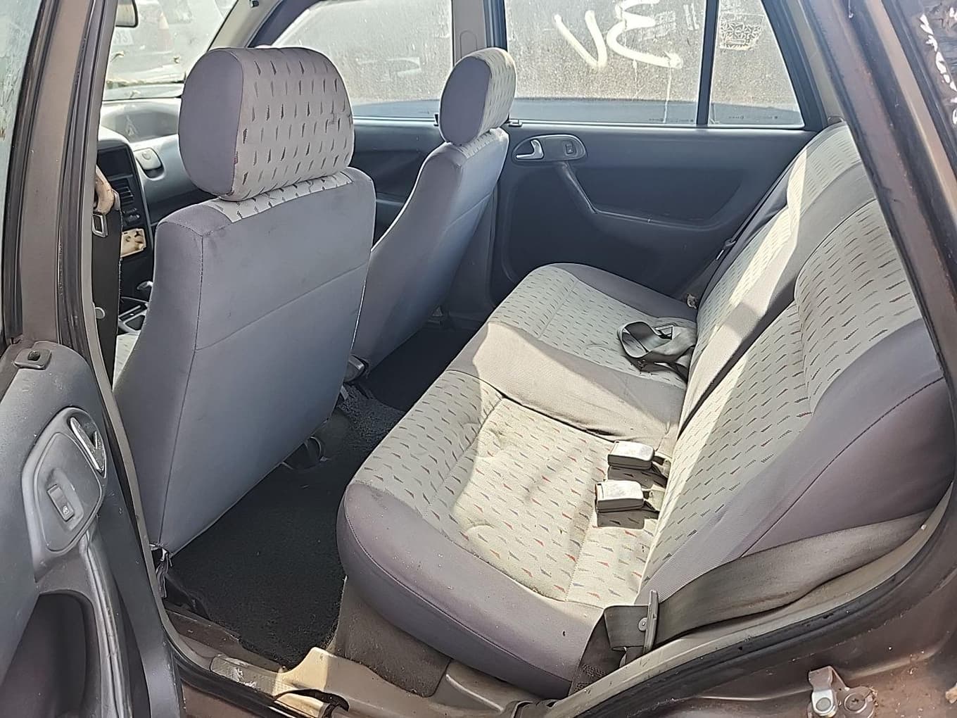 Volkswagen GOL 16V 1999 — foto 8