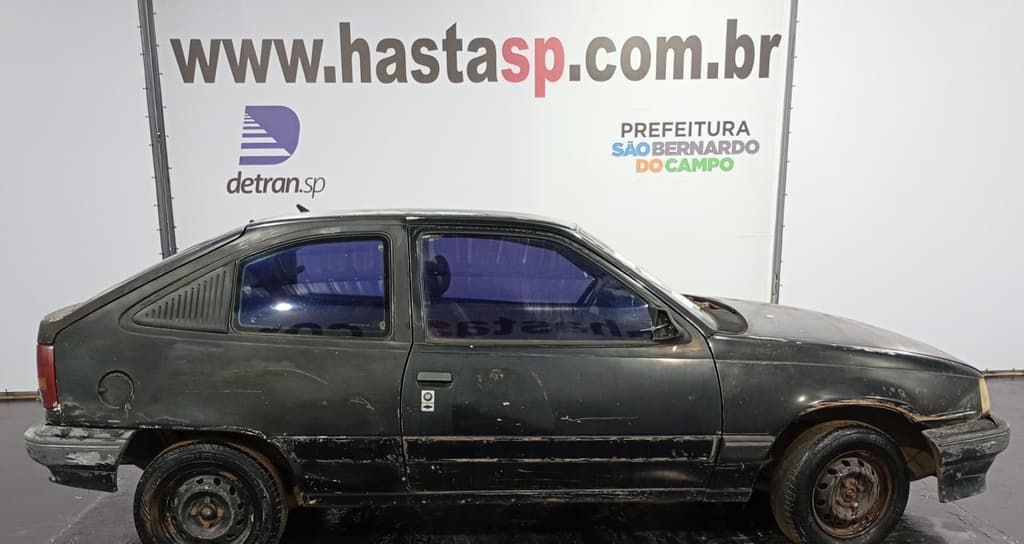 Chevrolet Kadett SL 1990 — foto 1