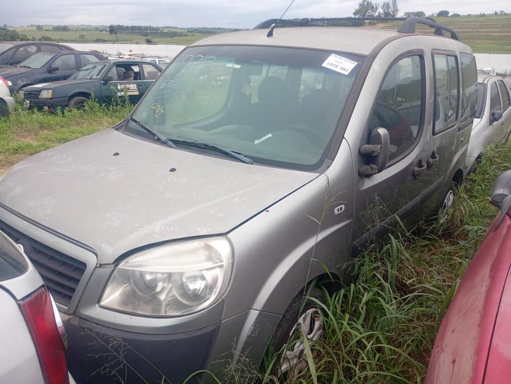 Fiat Doblo Essence 1.8 2016 — foto 3