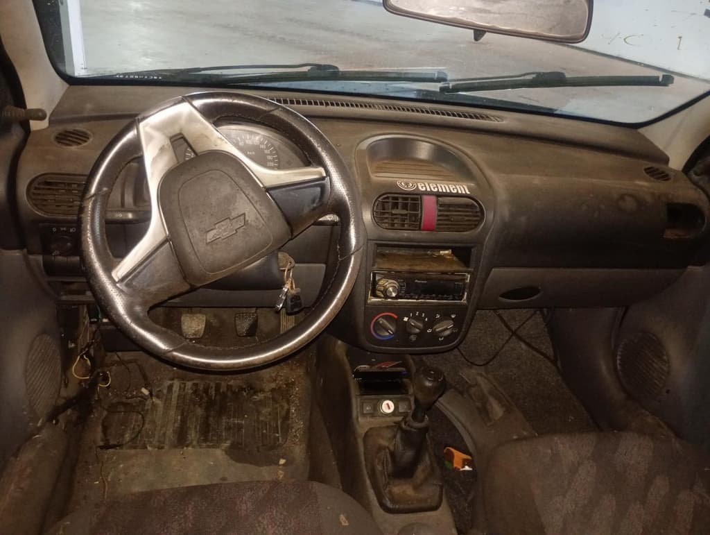 Chevrolet Corsa Sedan 2002 — foto 5