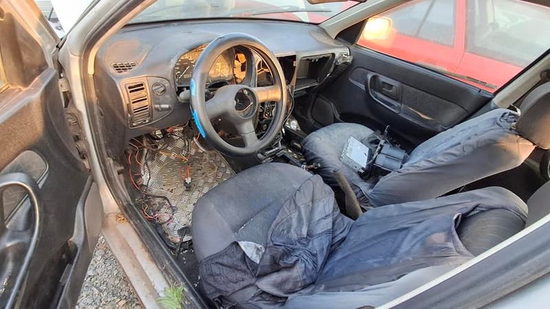 Volkswagen Imp/vw Polo Clas. 1.8 MI 1998 — foto 6