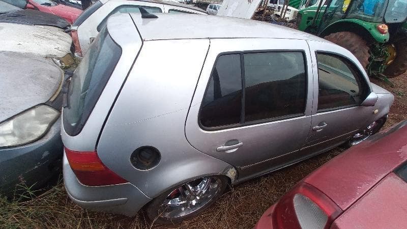 Volkswagen Golf 2000 — foto 10