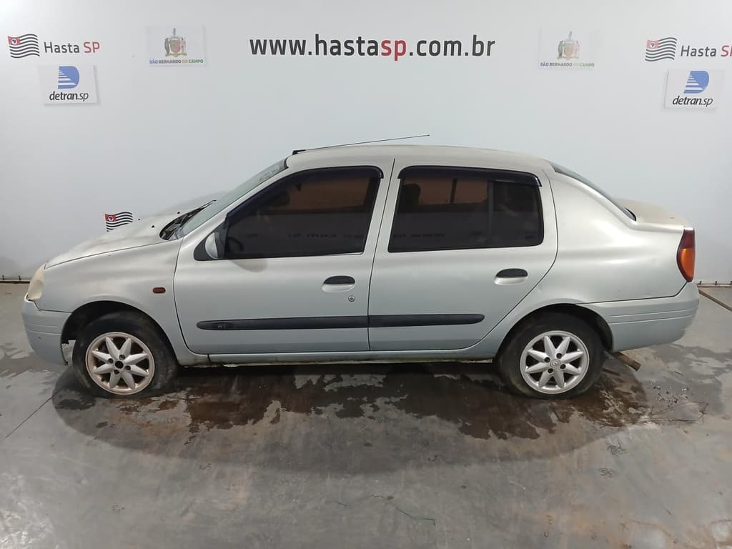 Renault Clio RT 1.0 2002 — foto 6