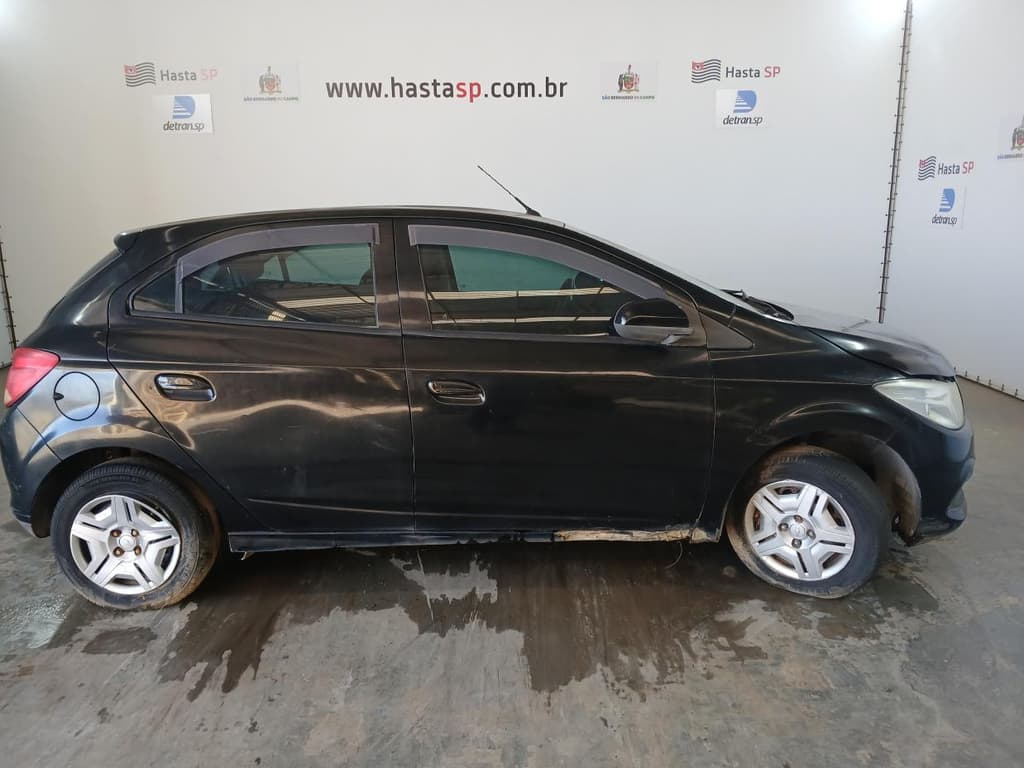 Chevrolet Onix 1.0mt LT 2013 — foto 5