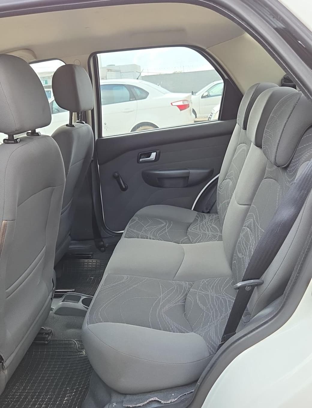 Fiat Siena EL 1.4 Flex de 2015 — foto 5