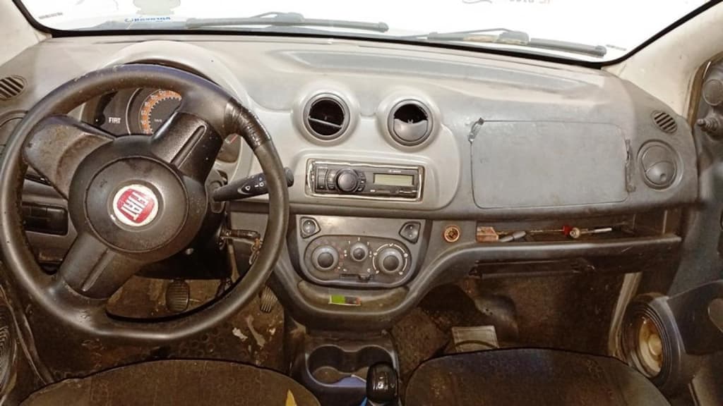 Fiat UNO Vivace 1.0 2013 — foto 3