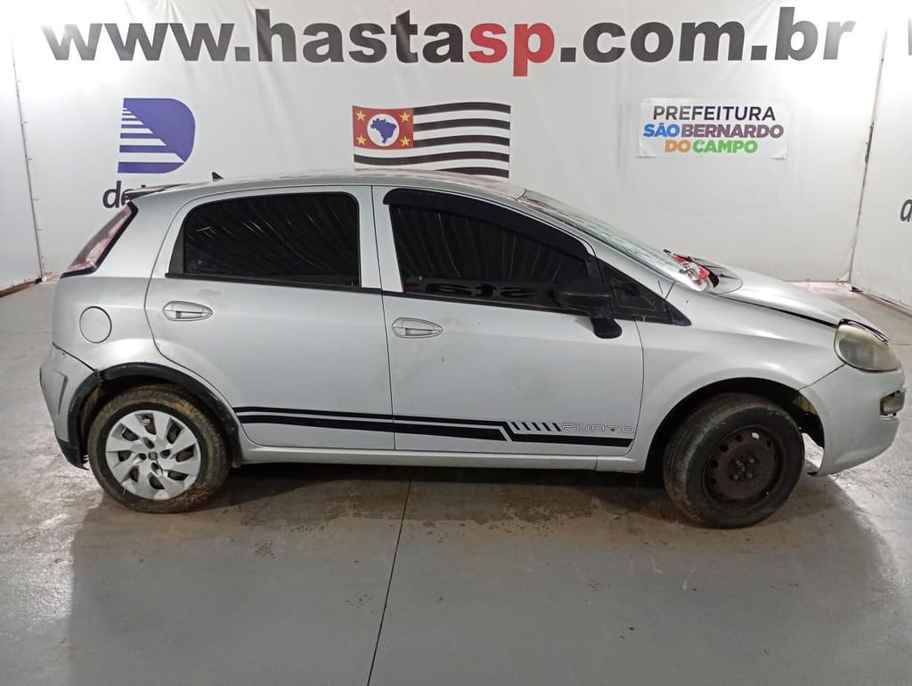 Fiat Punto Attractive 2015 — foto 5