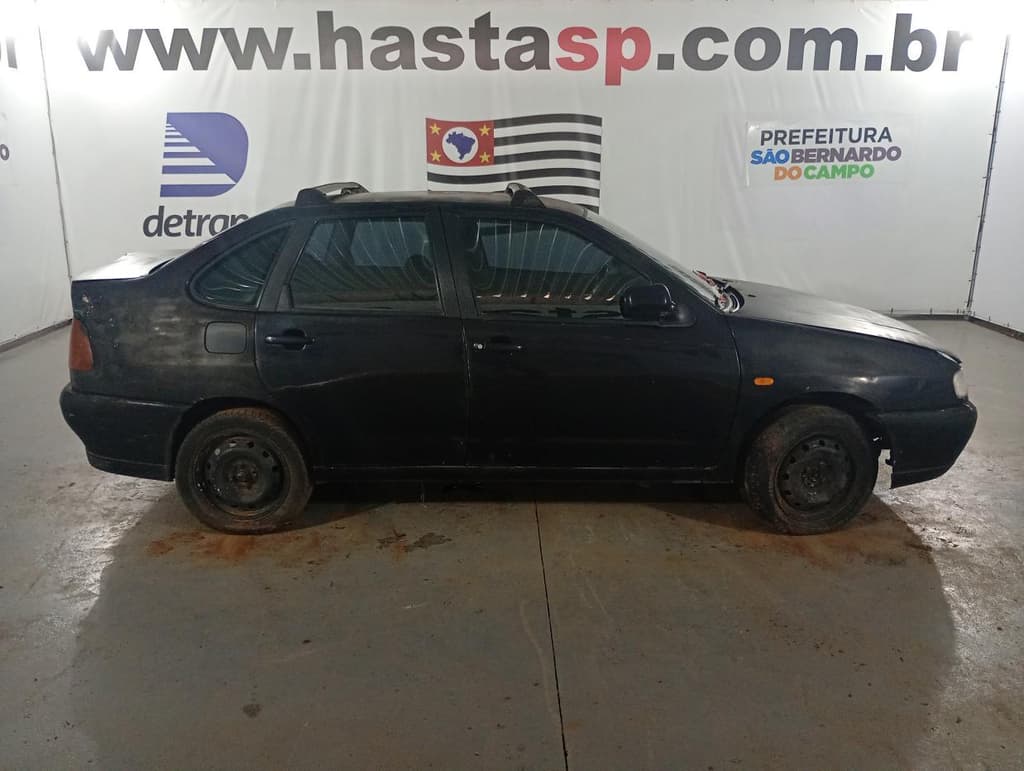 Volkswagen Polo Clas. 1.8 MI 1999 — foto 5