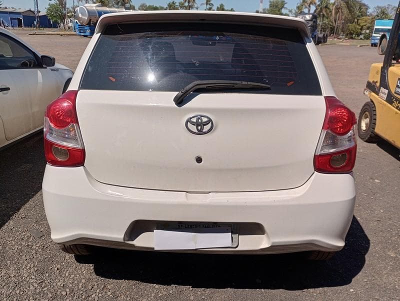 Toyota Etios 2019 — foto 5