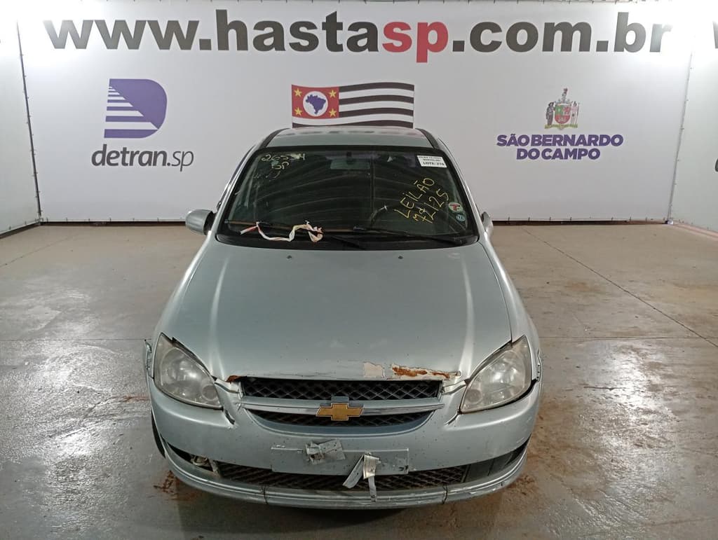 Chevrolet Classic LS 2011 — foto 3