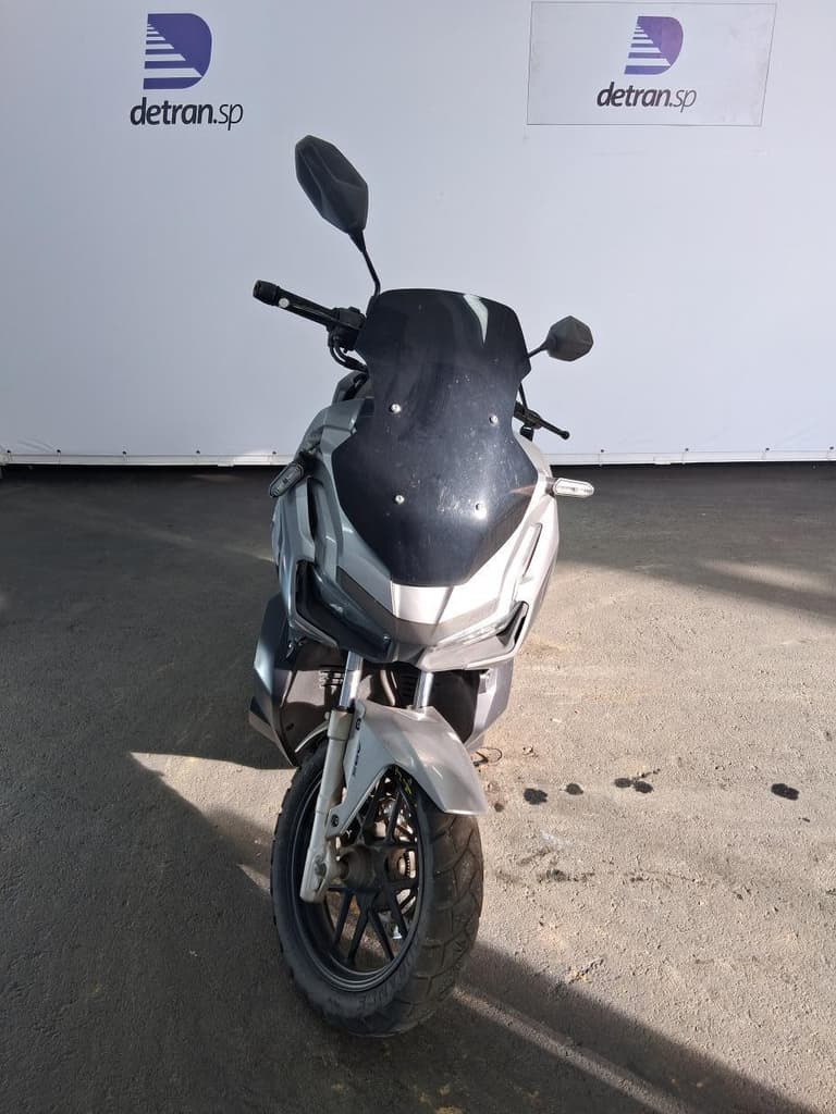 Honda ADV 150 2023 — foto 3