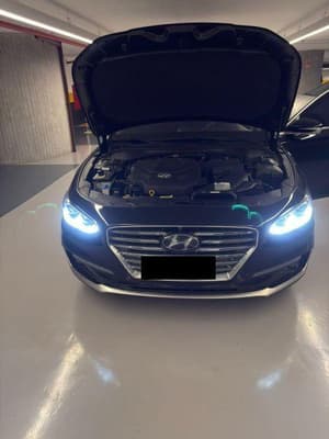 Hyundai Azera 2020 — foto 3