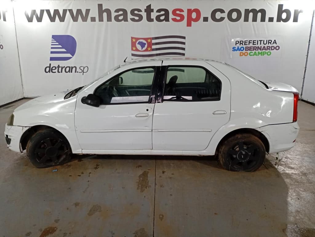 Renault Logan EXP 1016v 2013 — foto 2