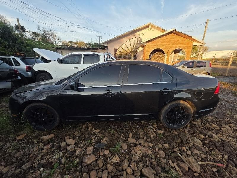 Ford Fusion 2010 — foto 1