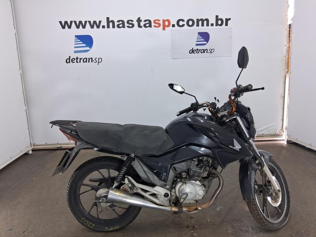 Honda CG 150 Titan ESD 2013, preta