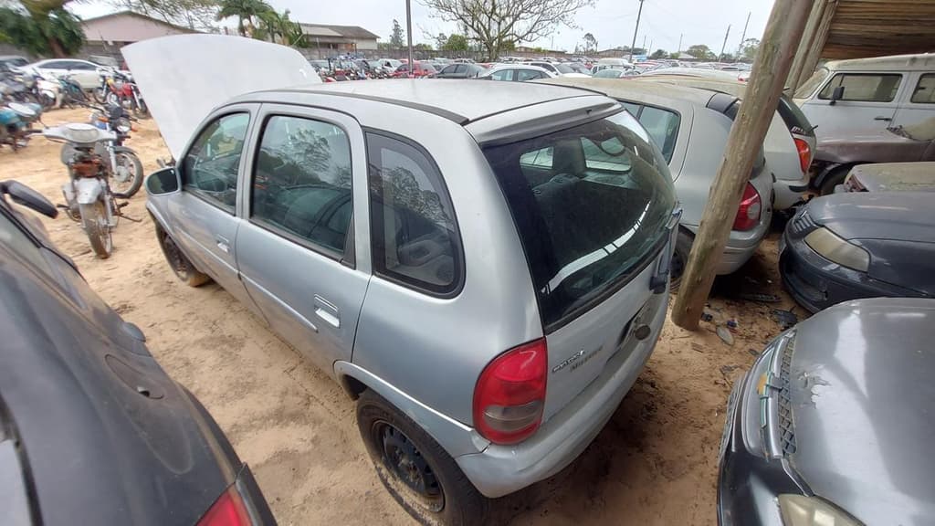 Chevrolet I/gm Corsa Milenium 2002 — foto 3