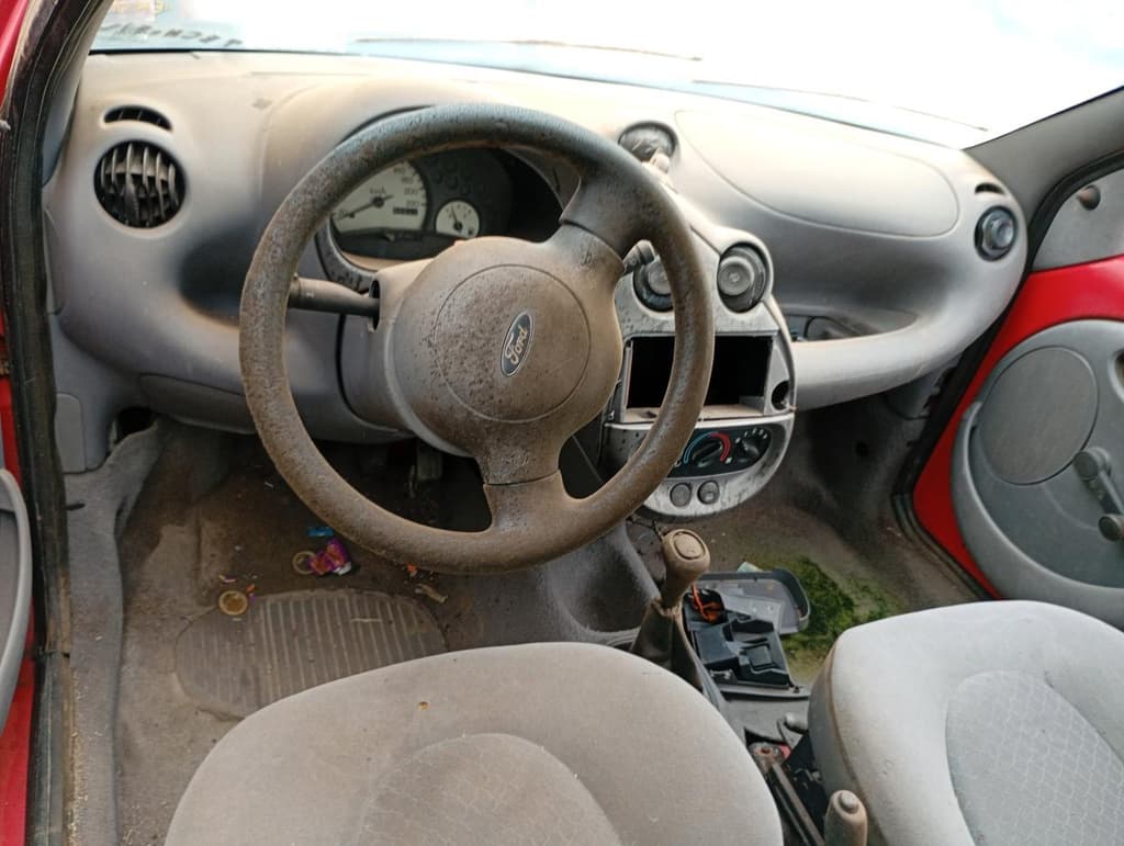 Ford KA GL 2000 — foto 6