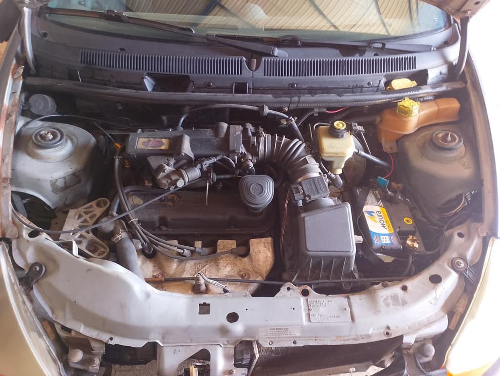 Ford KA 1998 — foto 6