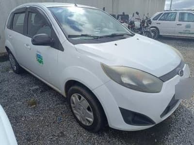 Ford Fiesta 2013 — foto 10