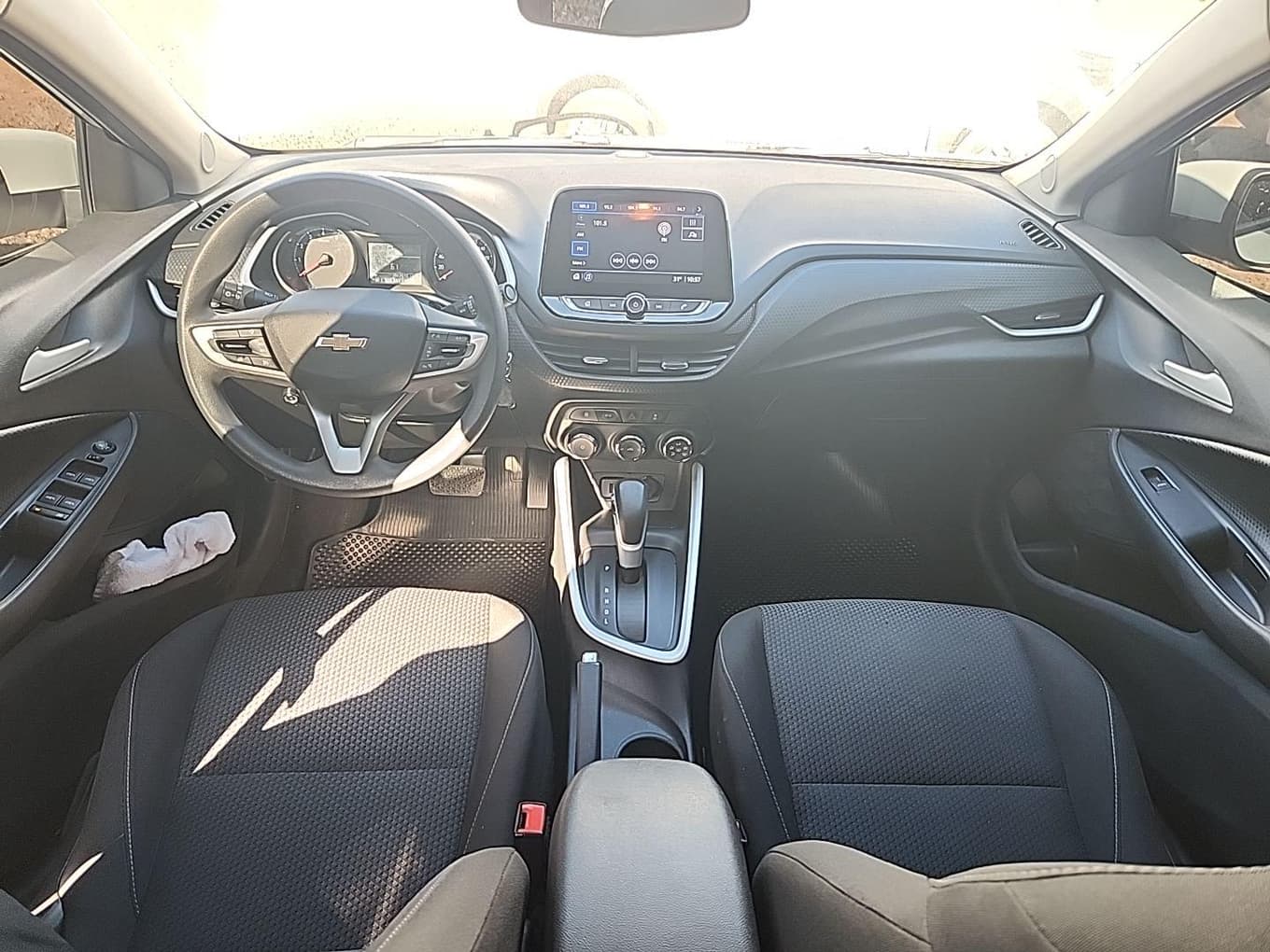 Chevrolet Onix Plus 10tat LT1 2023 — foto 8