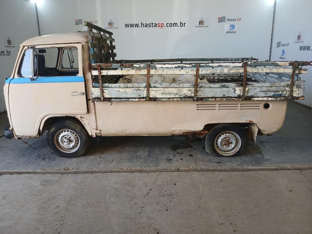 Volkswagen Kombi Pick UP 1985 — foto 1