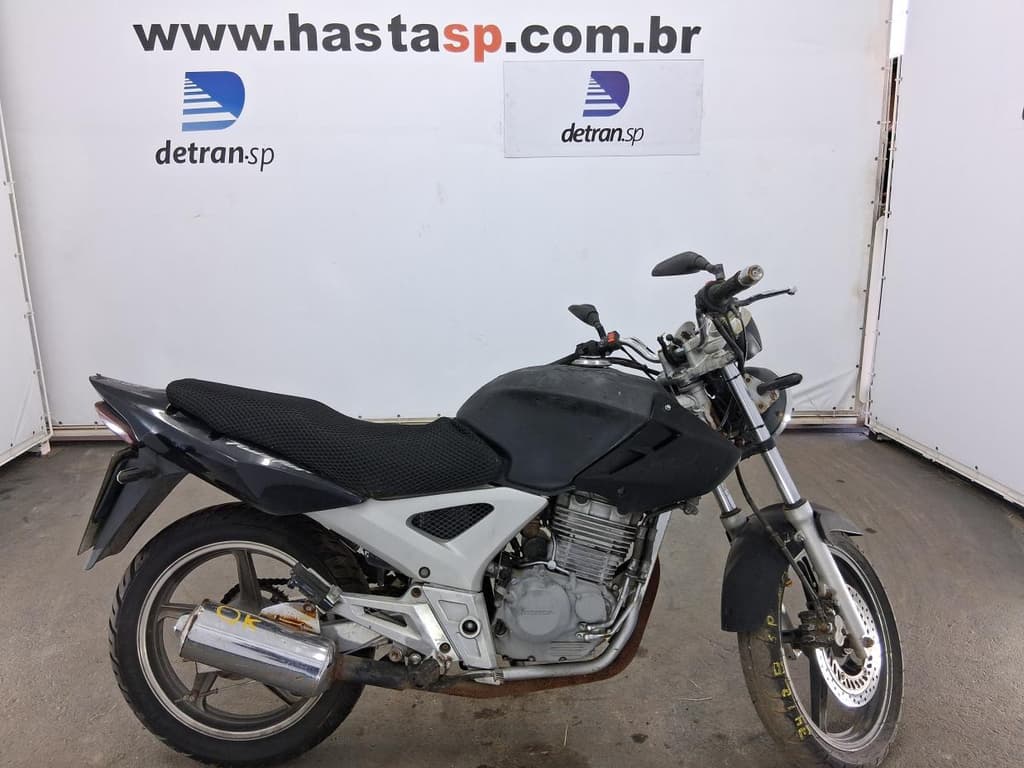 Honda CBX 250 Twister 2002 — foto 1