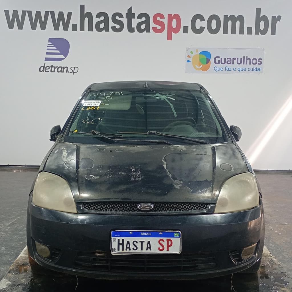 Ford Fiesta Edge 2004 — foto 3