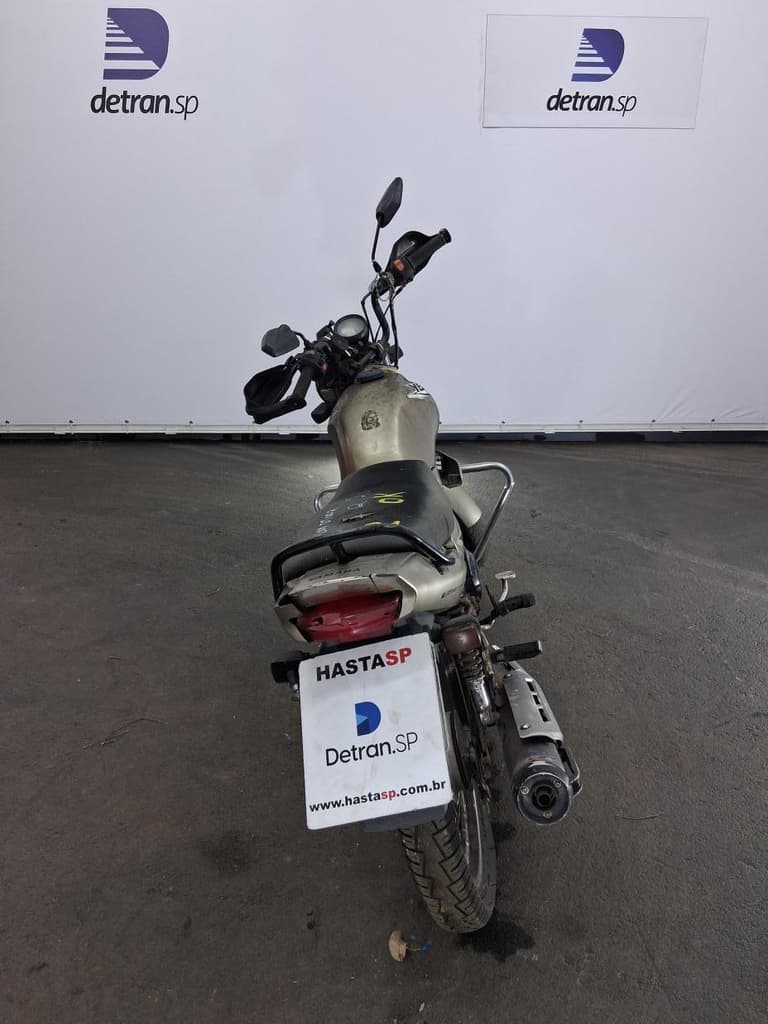 Yamaha YBR 125e 2003 — foto 4