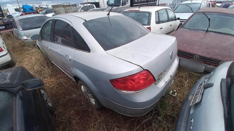 Fiat Linea 16V 2009 — foto 9