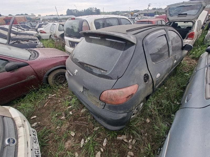 Peugeot 206 14 Presenc 2004 — foto 10