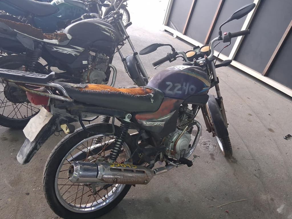 Yamaha YBR 125 2004 — foto 2