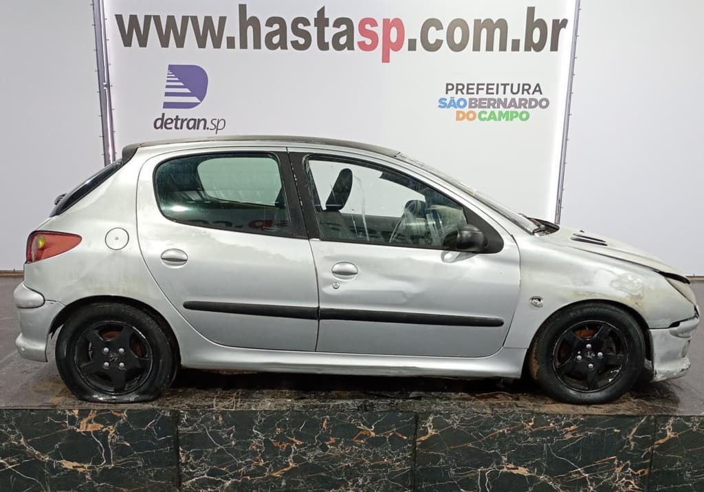 Peugeot 206 16 Feline 2004 — foto 3