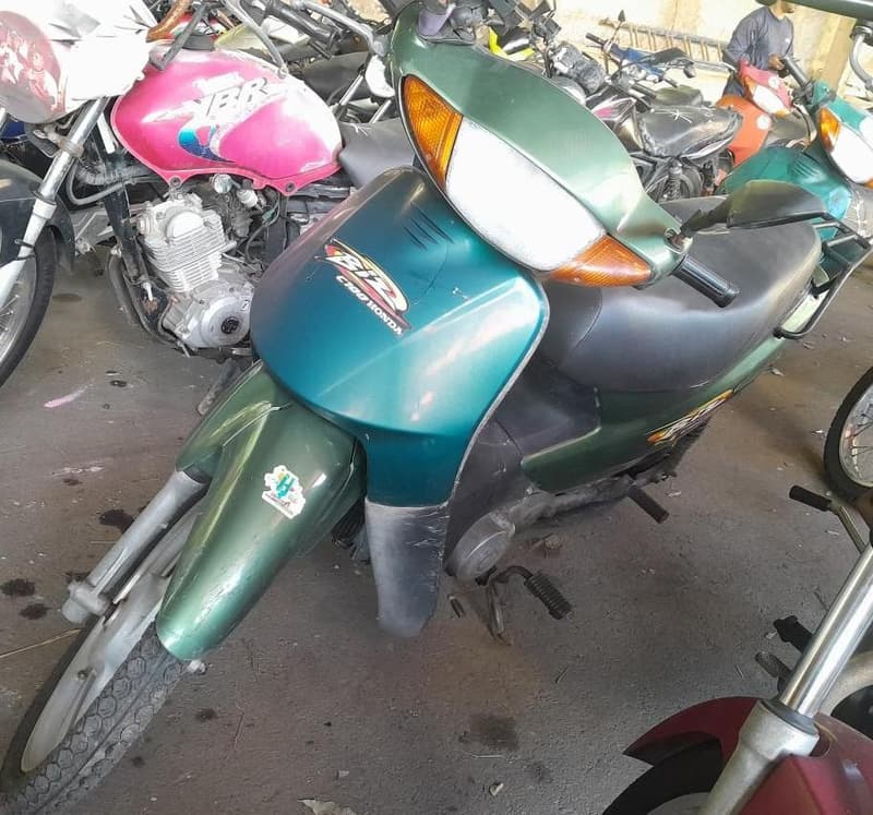 Honda C-100 BIZ 2001 — foto 2