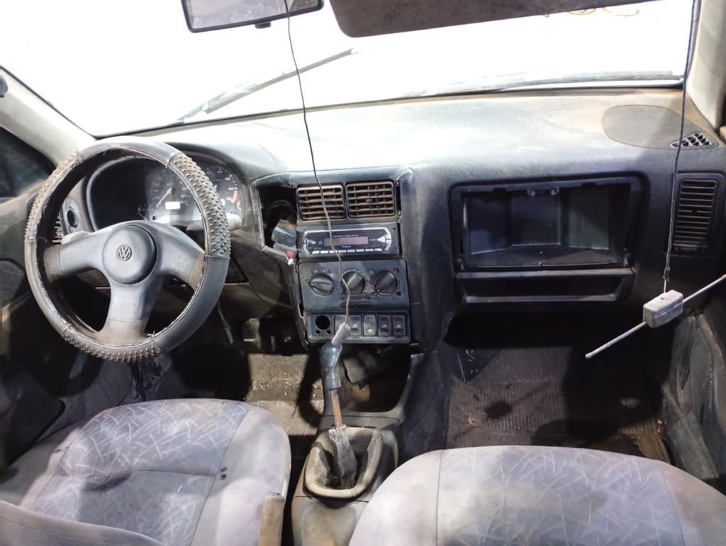 Volkswagen Polo Clas. 1.8 MI 1998 — foto 5