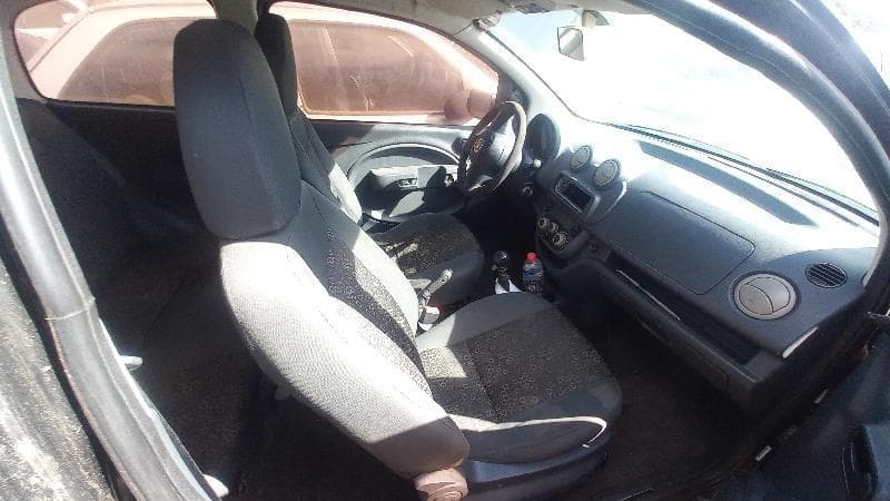 Fiat UNO Vivace 1.0 2011 — foto 12