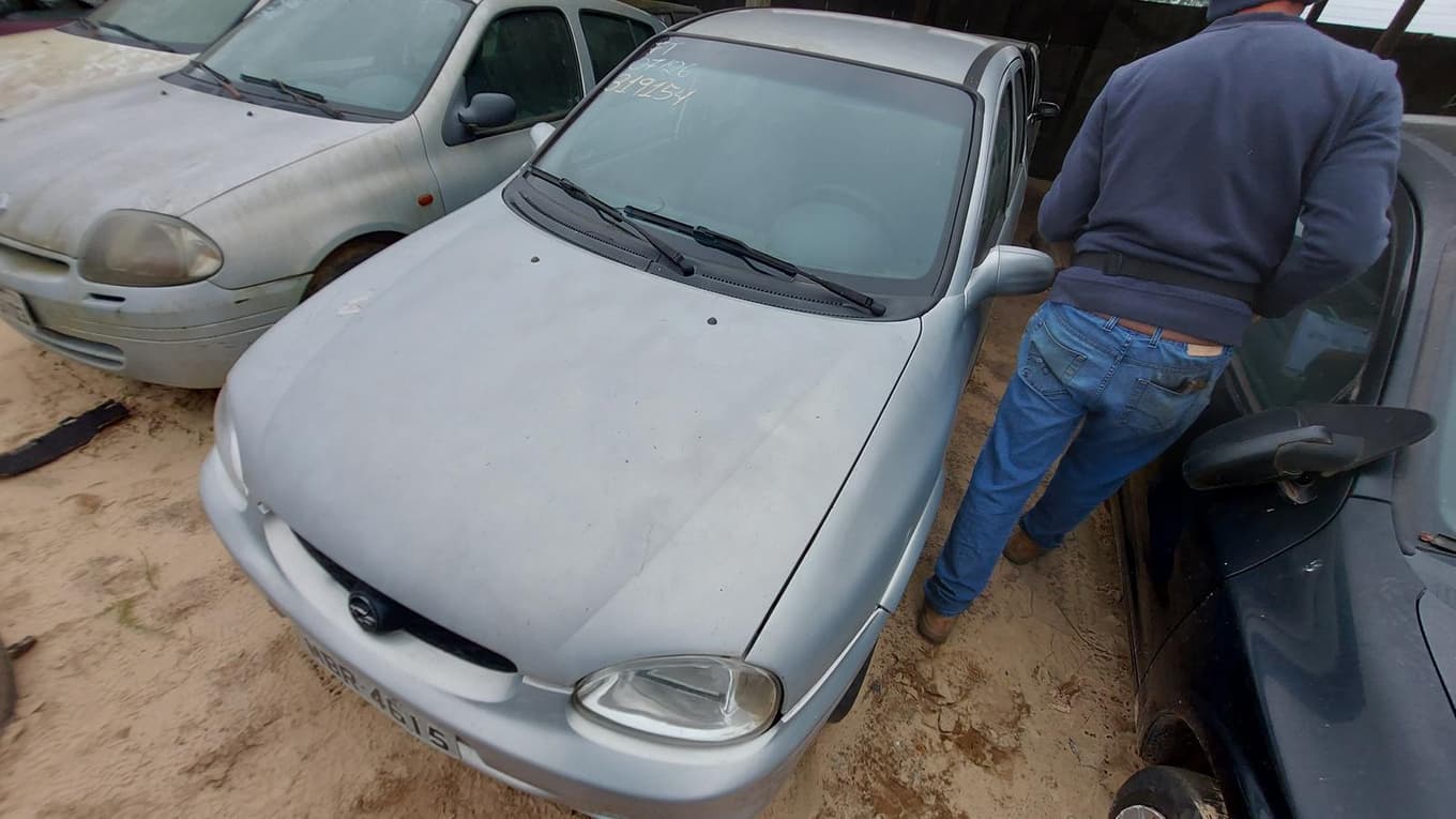 Chevrolet I/gm Corsa Milenium 2002 — foto 15