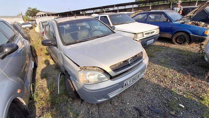 Chevrolet Gm/corsa Hatch 2004 — foto 16