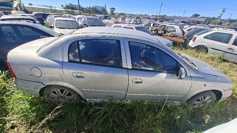 Chevrolet Astra Sedan CD 2002 — foto 8