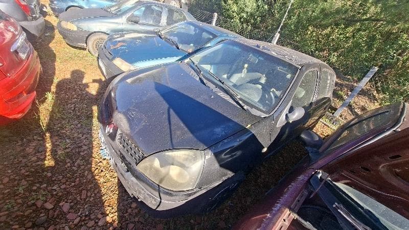 Renault Clio AUT 1.0 H 2003 — foto 3