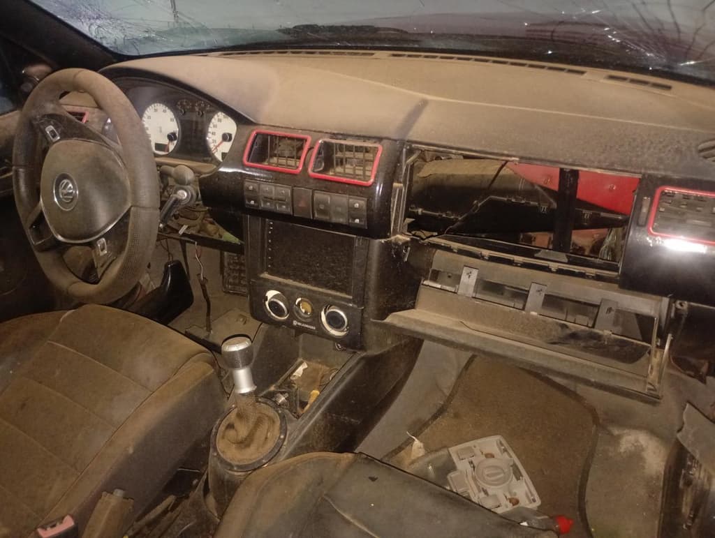 Volkswagen GOL 16V 2000 — foto 4