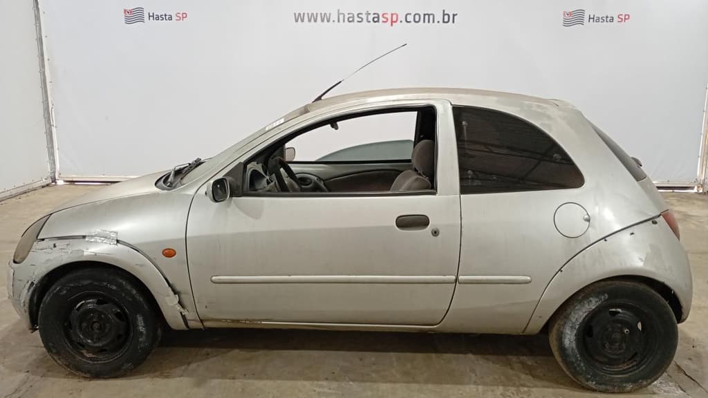 Ford KA GL 2000 — foto 6
