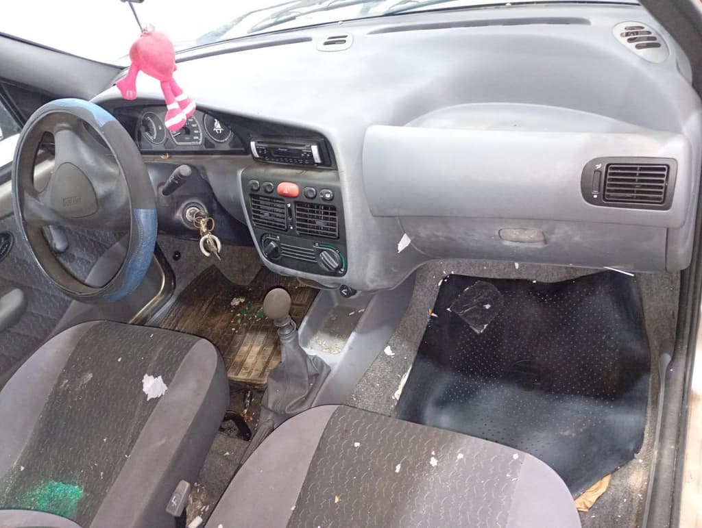 Fiat Palio Young 2001 — foto 5